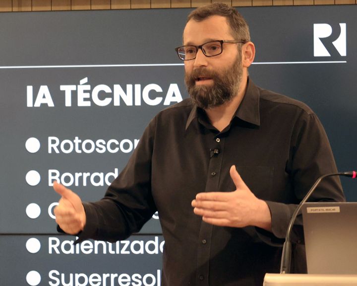 David Guaita durante su ponencia Aplicaciones de la IA a los VFX en El Ranchito