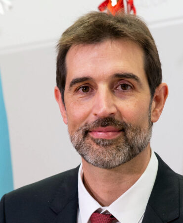 Julián Cerviño es Director da Axencia para a Modernización Tecnolóxica de Galicia y hablará de Tecnoloxías intelixentes para xestión cultural