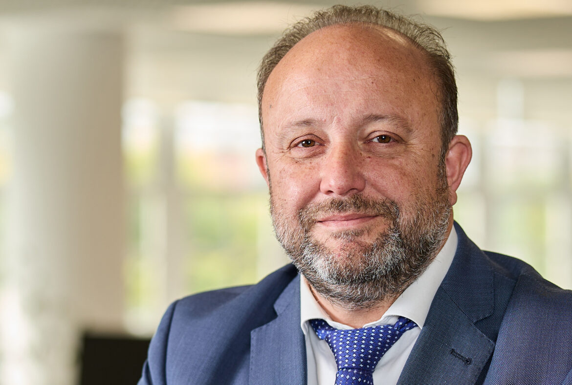 Óscar González Represas es Director del área de Inteligencia Artificial y Quantum Tech en el Instituto Tecnológico de Galicia